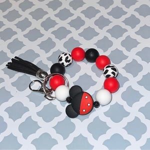 Mouse Beaded Wristlet